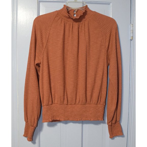 Free People Tops - Free People mock top size small